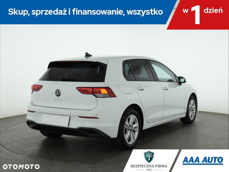 Volkswagen Golf - 7