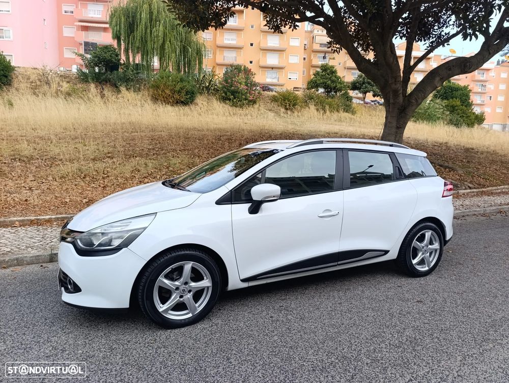 Renault Clio Sport Tourer 1.5 dCi Dynamique S - 2