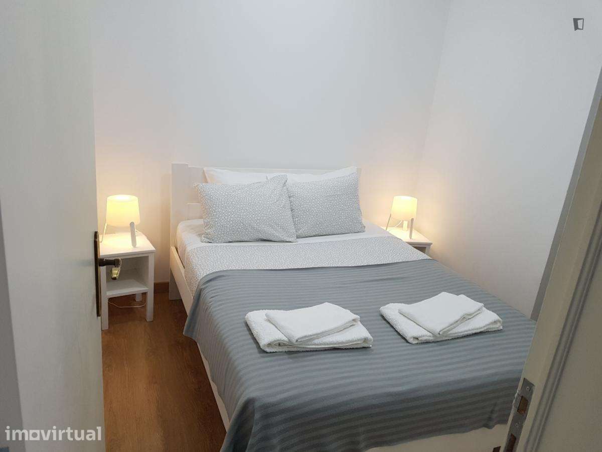 Apartamento com 1 quartos - localizado em Mouraria Lisbon - Grande imagem: 2/9