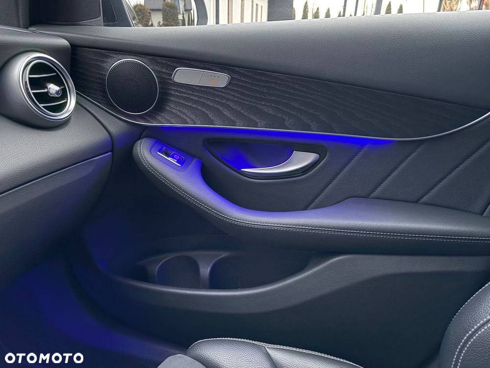 Mercedes-Benz GLC 200 d 4-Matic Business Edition - 26