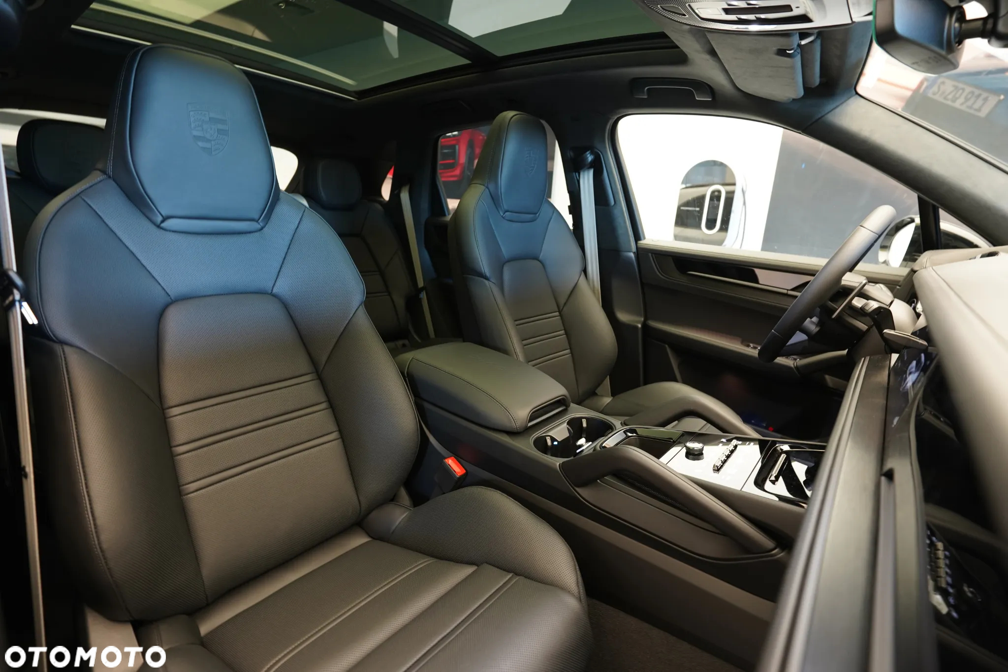 Porsche Cayenne GTS - 28