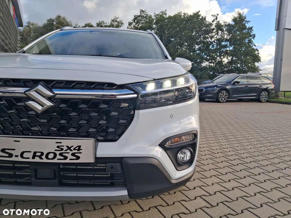 Suzuki S-Cross 1.4 SHVS Premium - 17