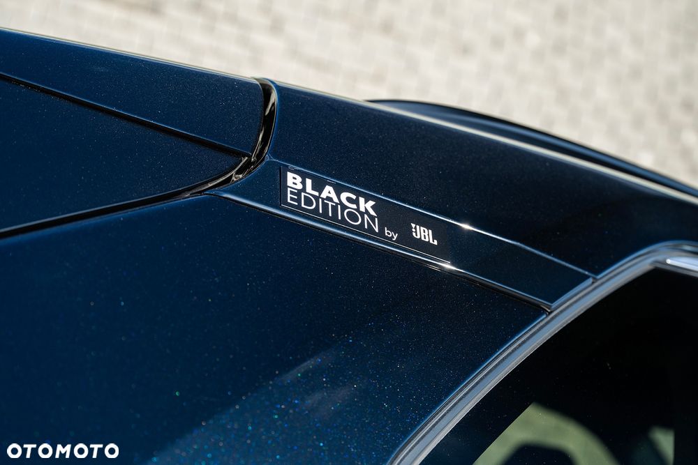 Toyota RAV4 2.5 Hybrid Black Edition by JBL 4x2 - 10