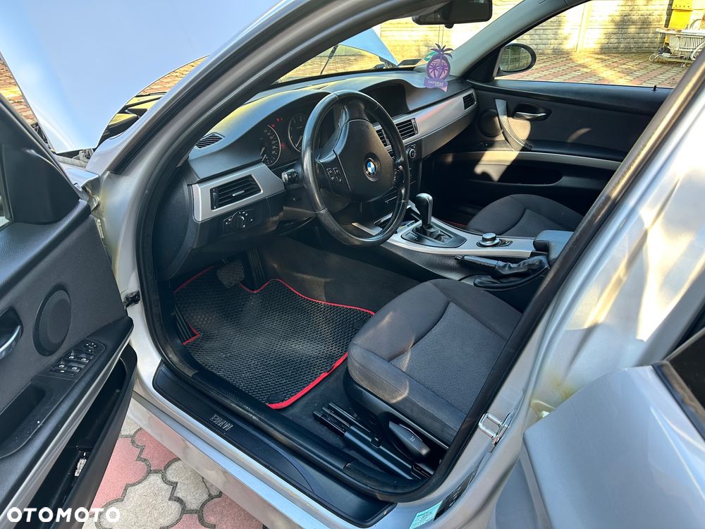 BMW Seria 3 - 10