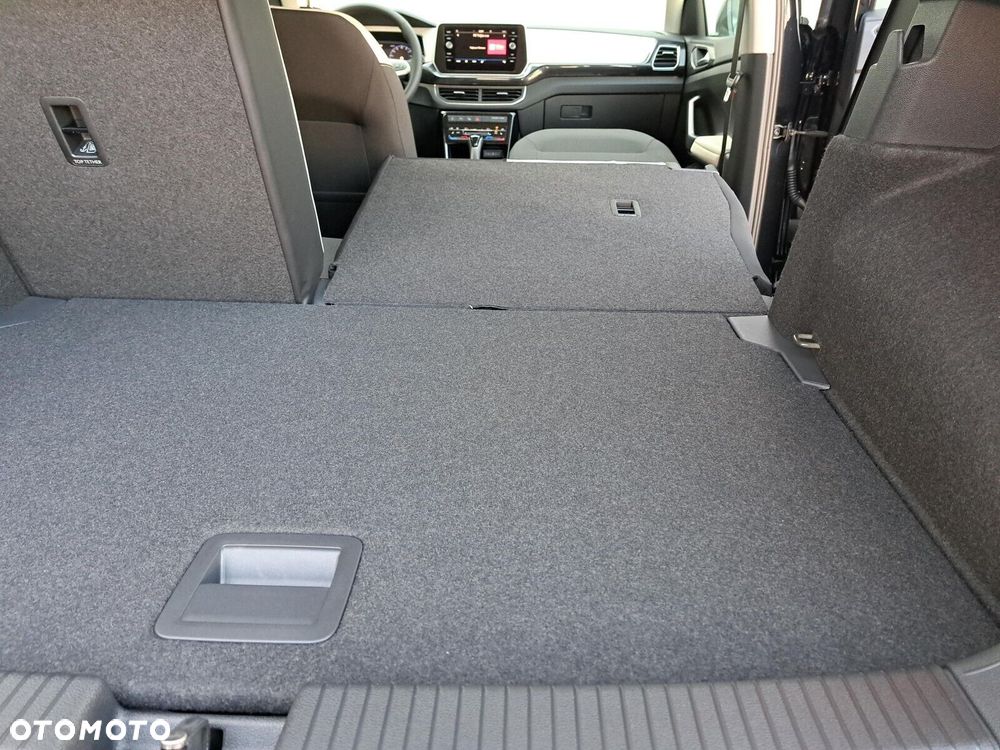 Volkswagen T-Cross - 20