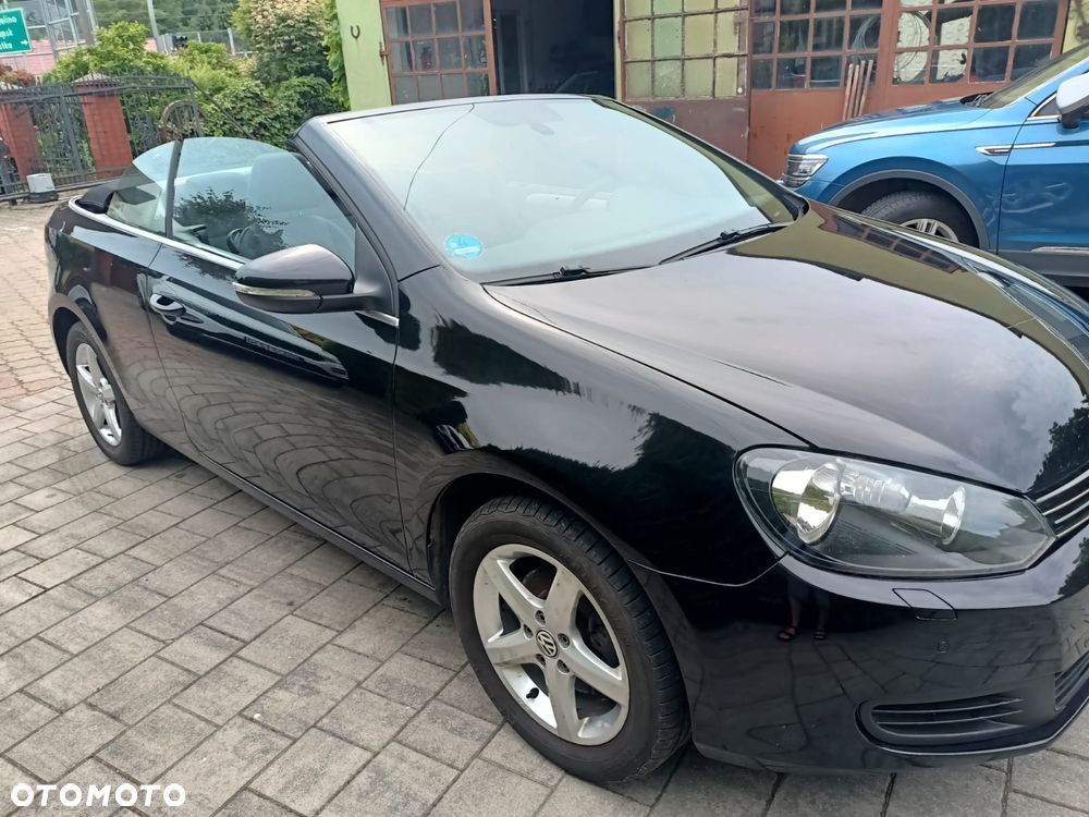 Volkswagen Golf - 2