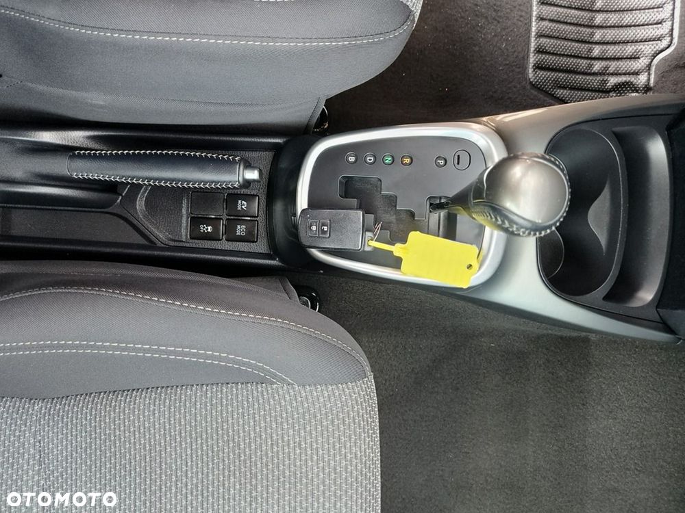 Toyota Yaris - 18