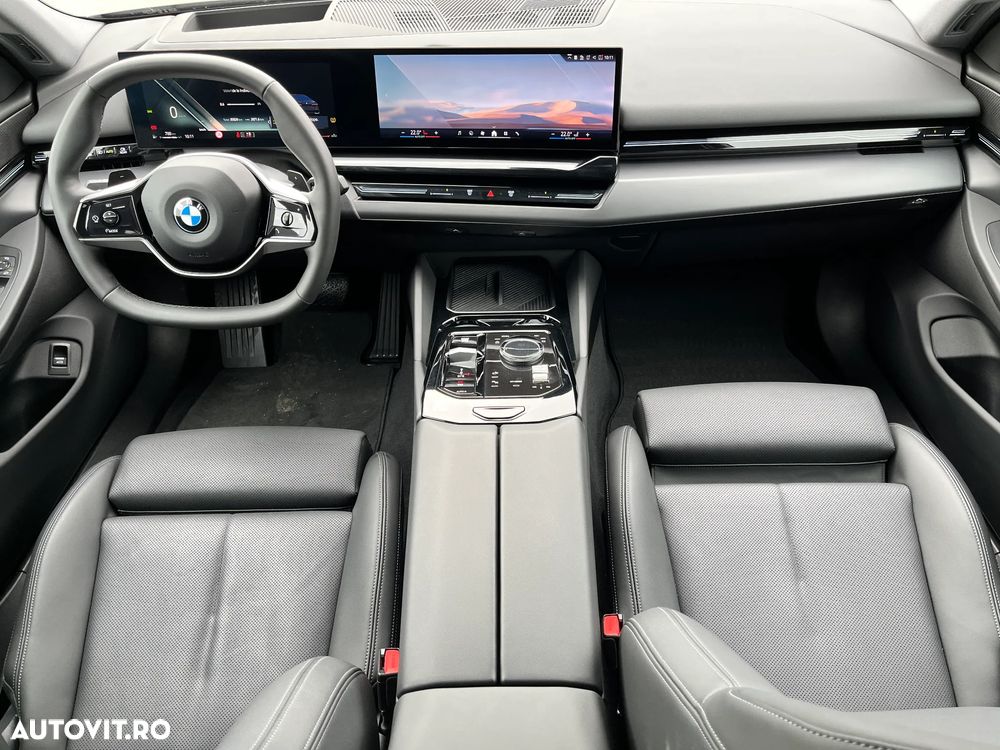 BMW Seria 5 520d Aut. - 13