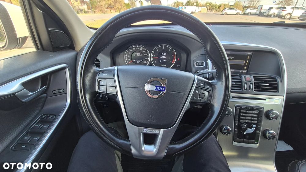 Volvo XC 60 D4 Geartronic RDesign - 21