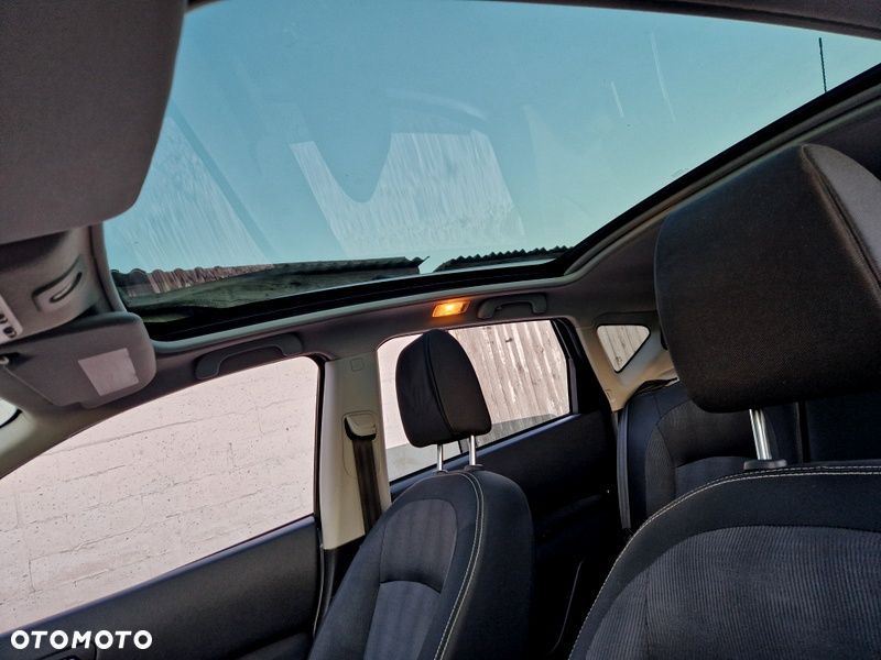 Nissan Qashqai 2.0 dCi DPF I-Way - 14