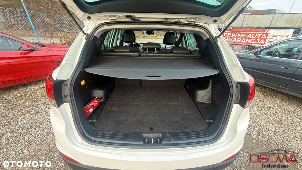 Hyundai ix35 - 33