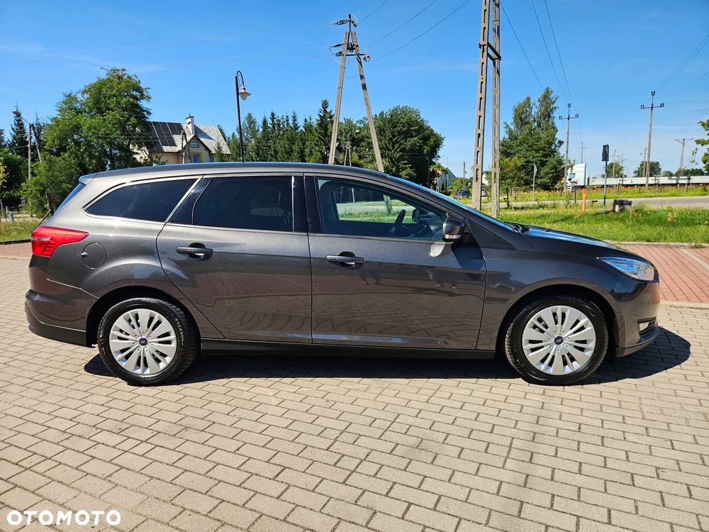 Ford Focus 1.5 TDCi DPF Start-Stopp-System Trend - 4
