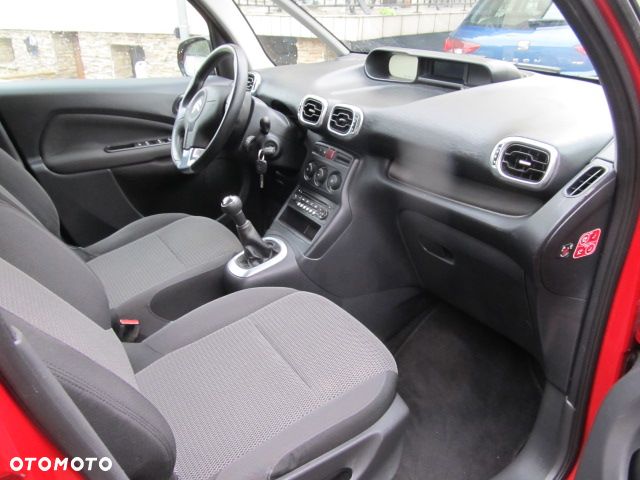 Citroën C3 Picasso 1.4i Exclusive - 13