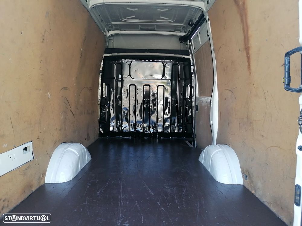 Iveco Daily 35C12 - 7