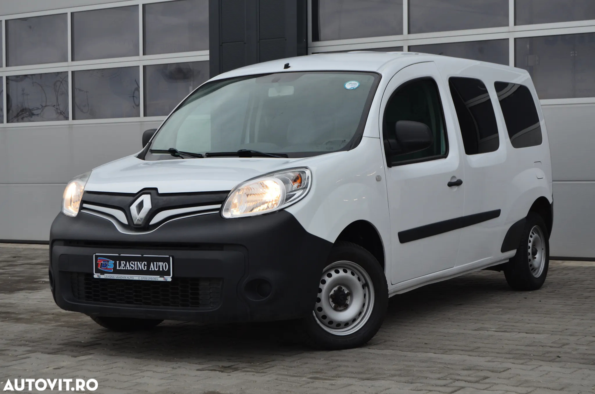Renault Kangoo dCi 90 FAP Grand - 6