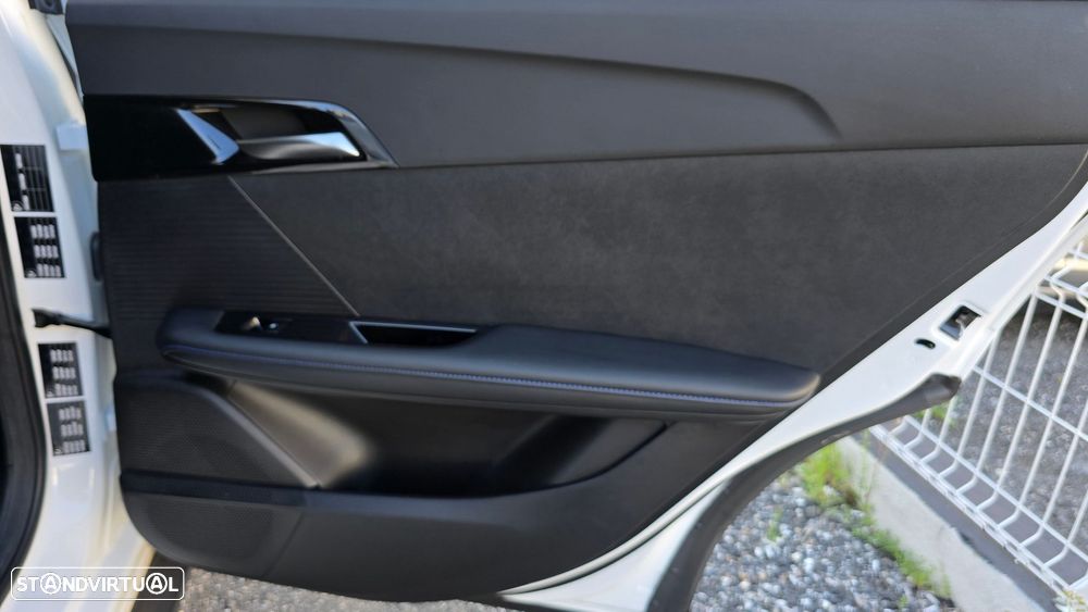 MG MG4 64 kWh Luxury - 55