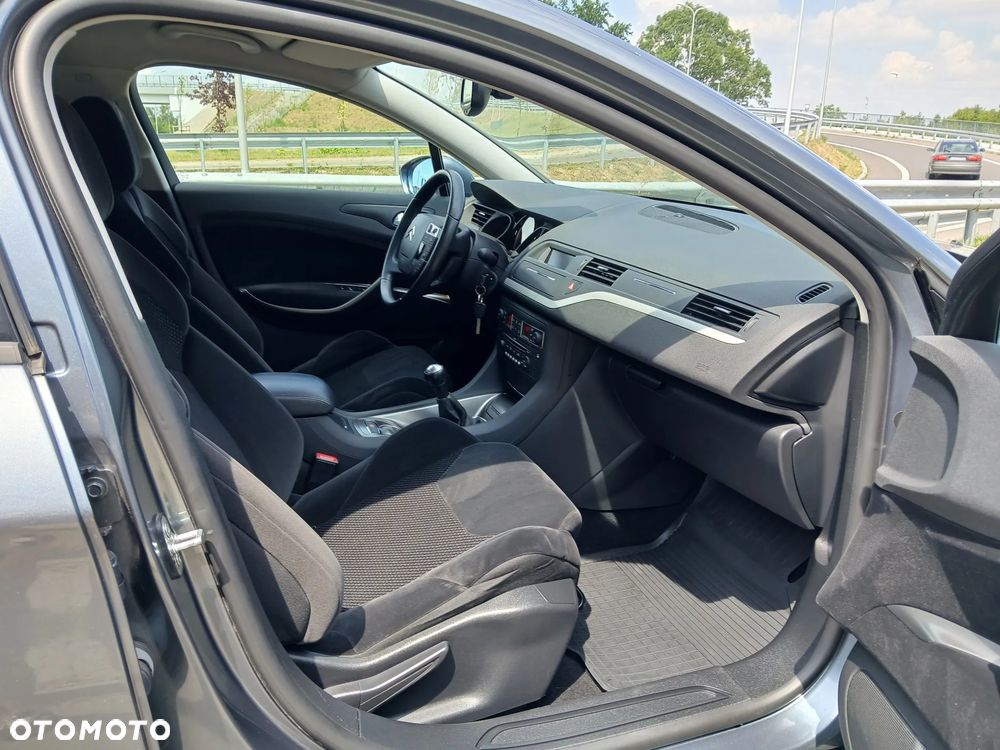 Citroën C5 2.0 16V Confort - 14