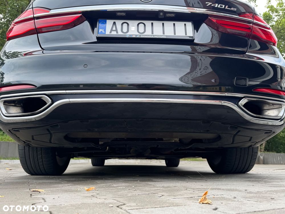 BMW Seria 7 740Le iPerformance - 5