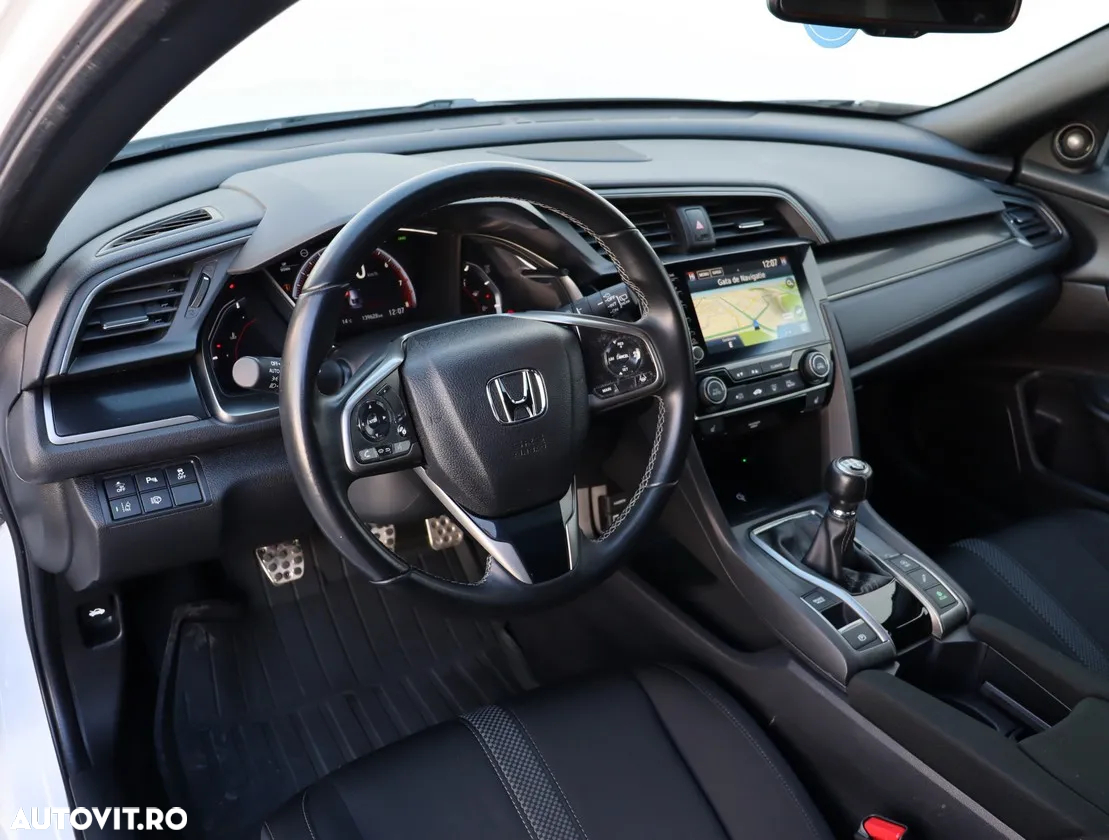 Honda Civic 1.5 VTEC Turbo Sport Plus - 9