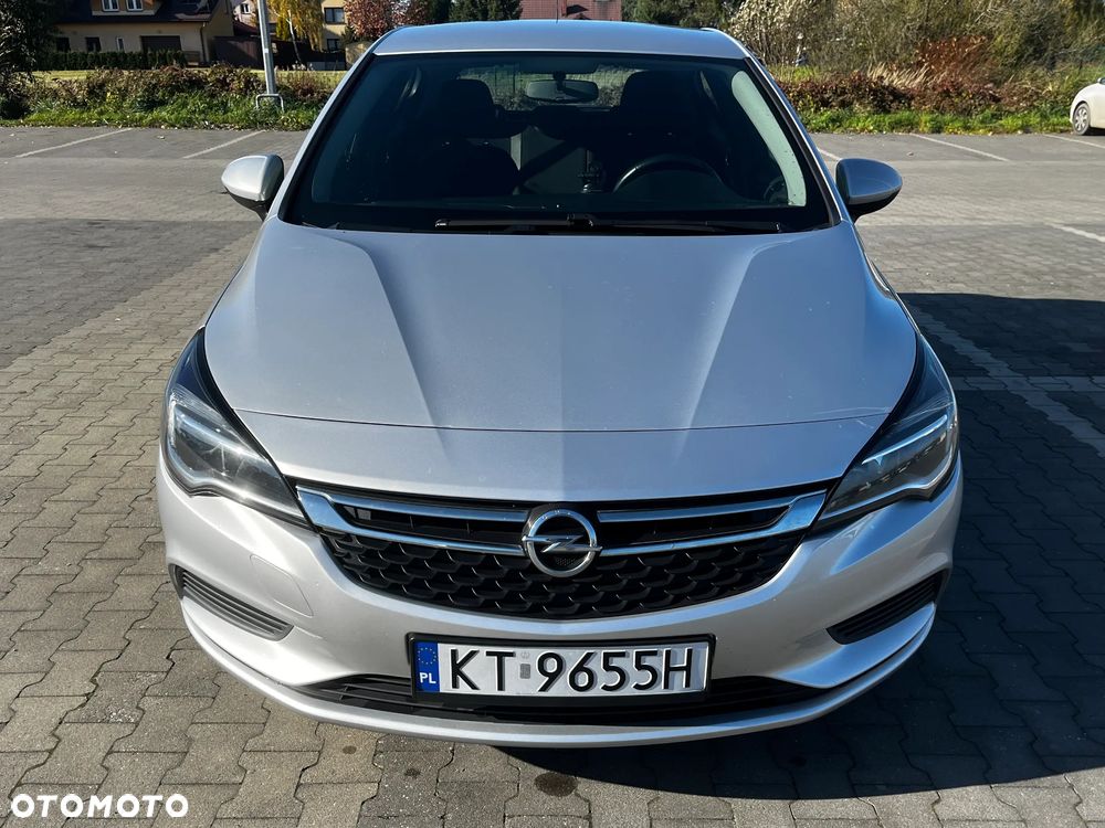 Opel Astra V 1.6 CDTI Essentia - 1