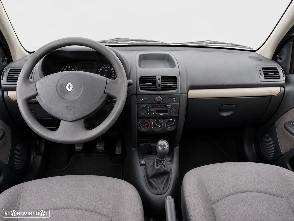 Renault Clio 1.2 Authentique - 10