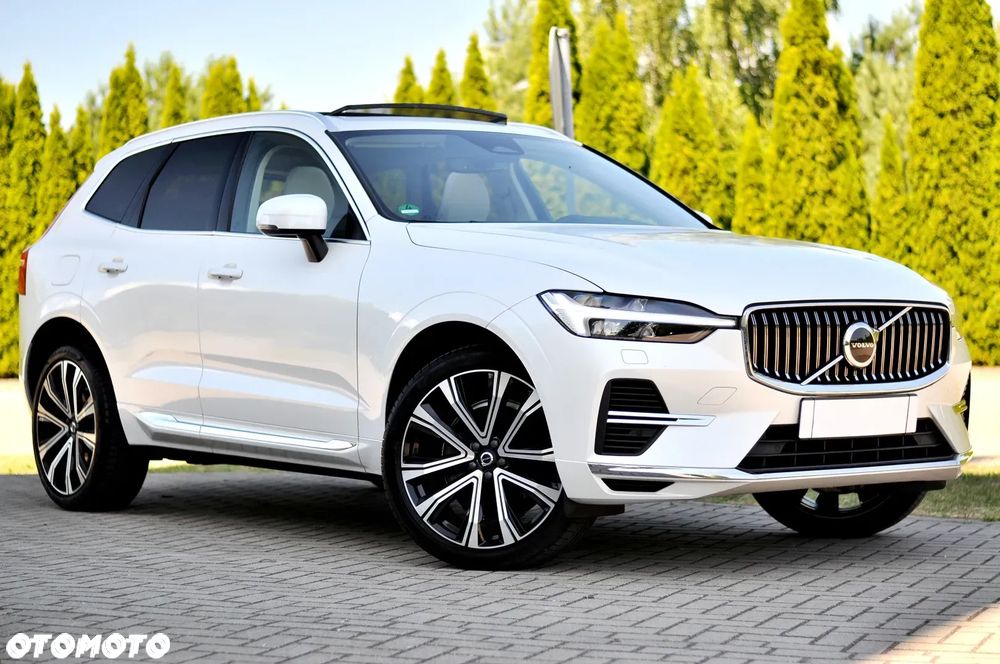 Volvo XC 60 T6 AWD Recharge Geartronic Inscription - 4