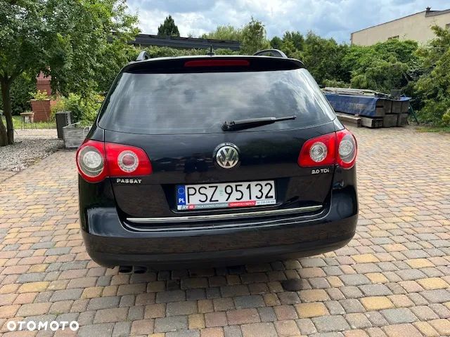 Volkswagen Passat 2.0 TDI Trendline - 6