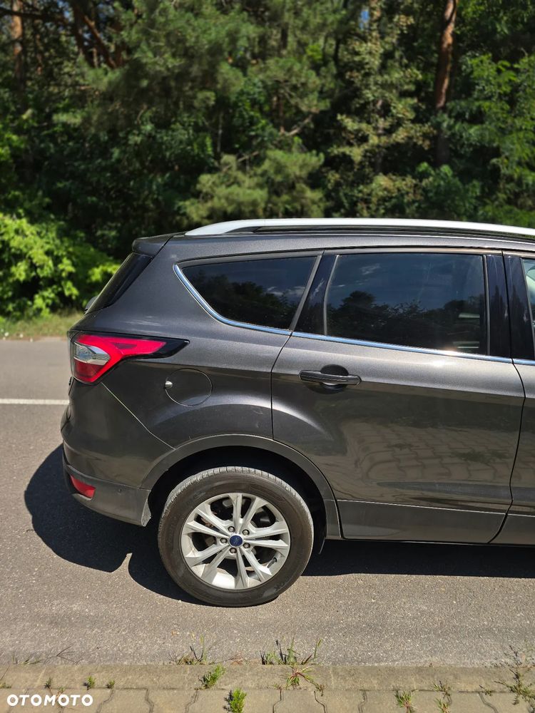 Ford Kuga 1.5 EcoBoost 2x4 Business Edition - 13