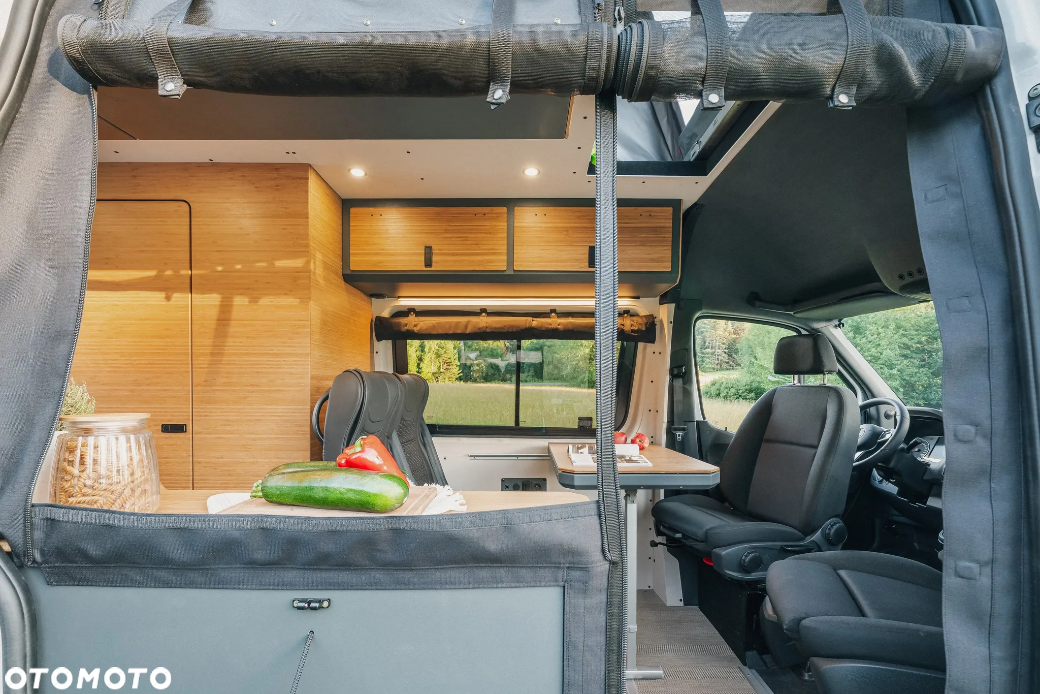 Mercedes-Benz Sprinter - 6