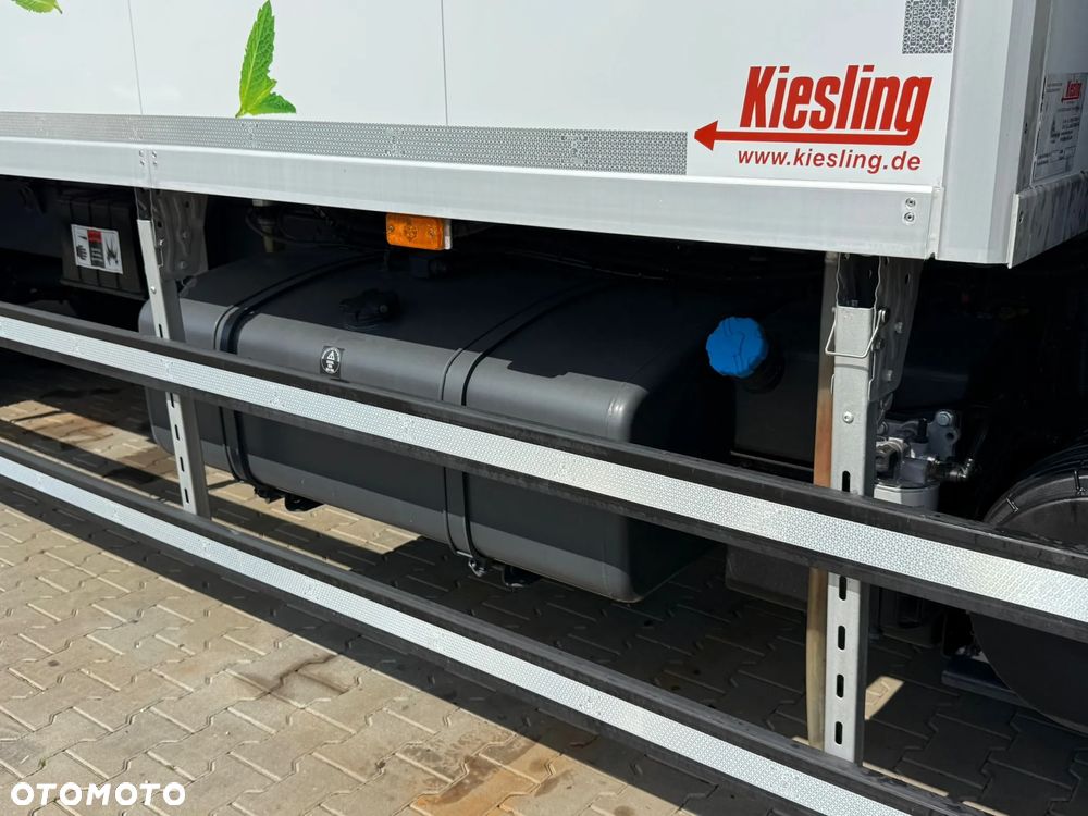 Volvo FL FE 18.290 / E5 / chłodnia 19 Epal / kabina sypialna / świeżo z Niemiec ! - 20
