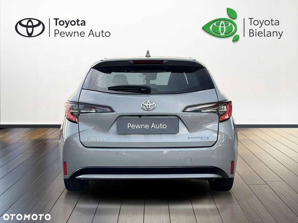 Toyota Corolla - 4