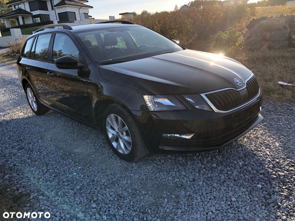 Skoda Octavia 2018 photo 3
