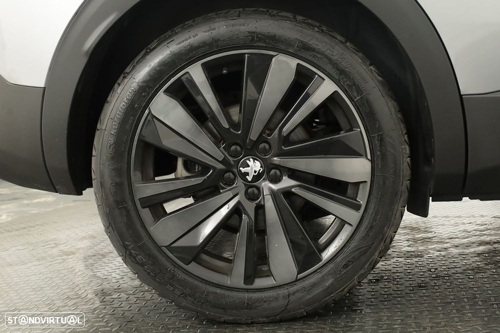 Peugeot 3008 1.2 PureTech GT EAT8 - 5