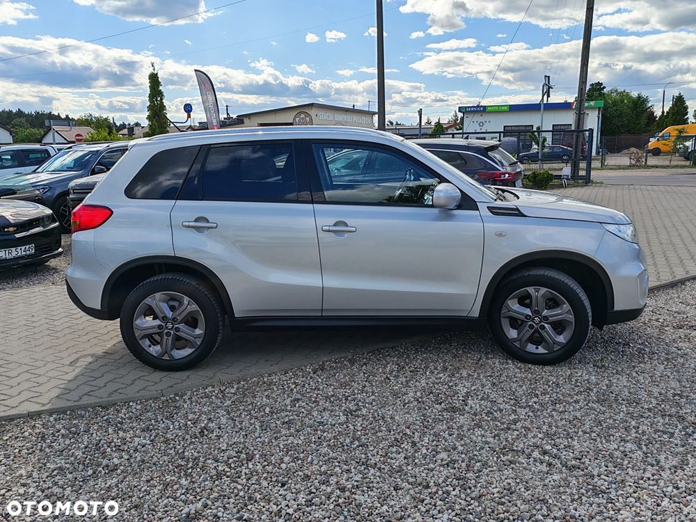 Suzuki Vitara 1.6 Comfort 4WD - 11