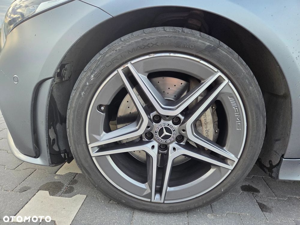 Mercedes-Benz CLS - 28