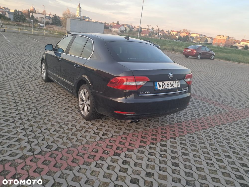 Skoda Superb 1.8 TSI Business DSG - 3