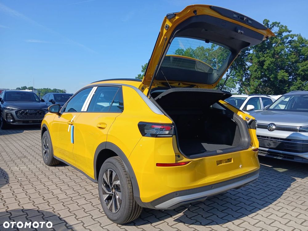 Volkswagen T-Roc 1.5 eTSI Life DSG - 6