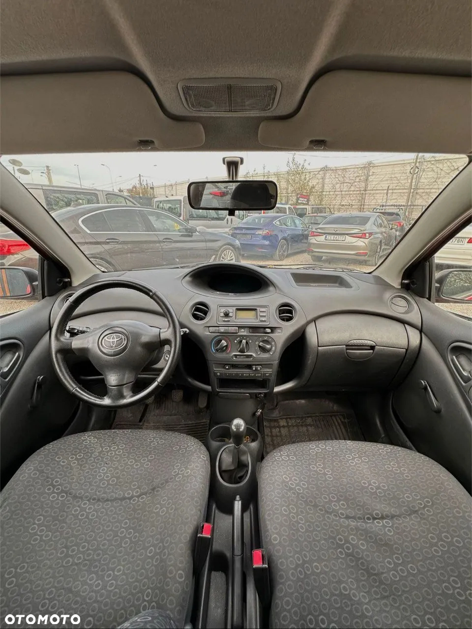Toyota Yaris - 9
