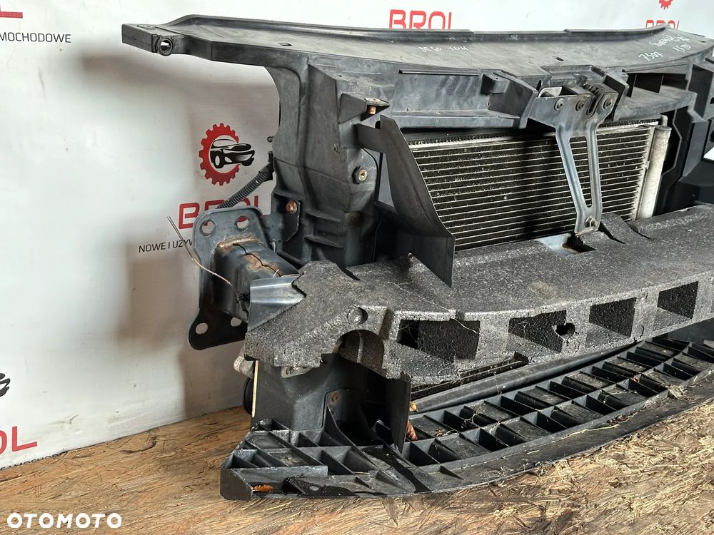 PAS PRZEDNI SKODA SUPERB II 1.6 TDI 10' - 2