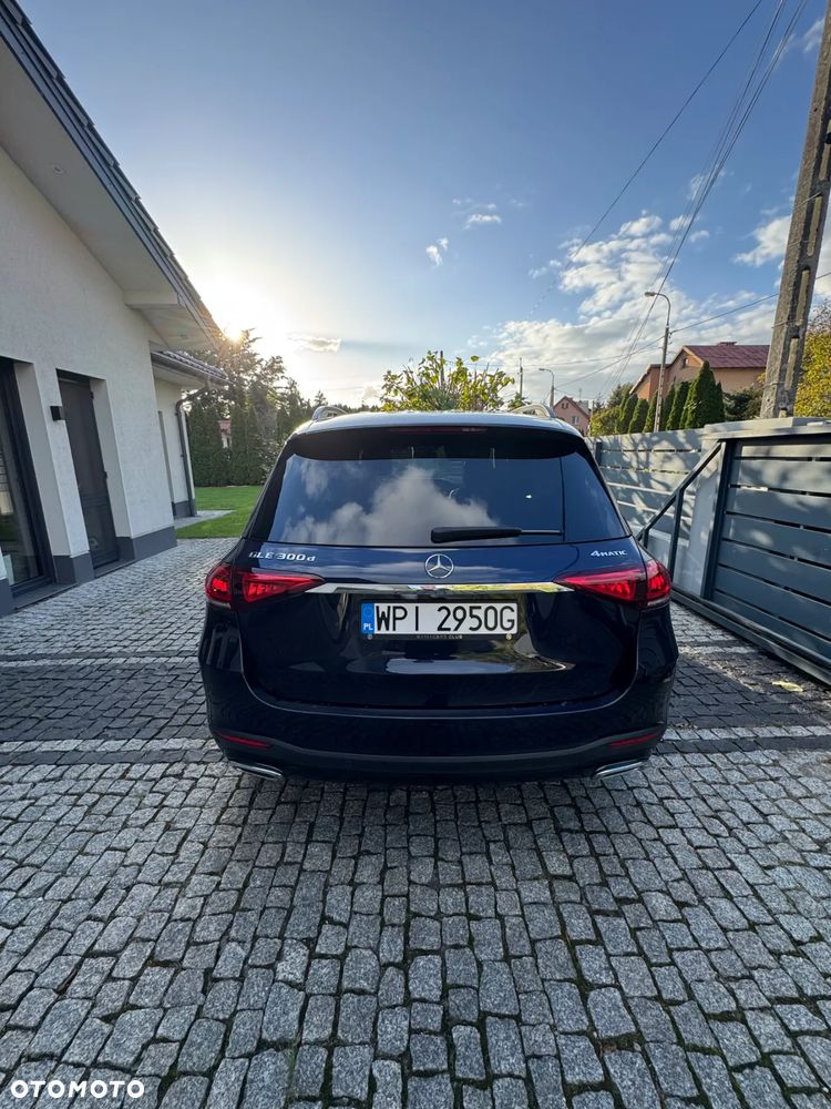 Mercedes-Benz GLE 300 d 4-Matic - 10