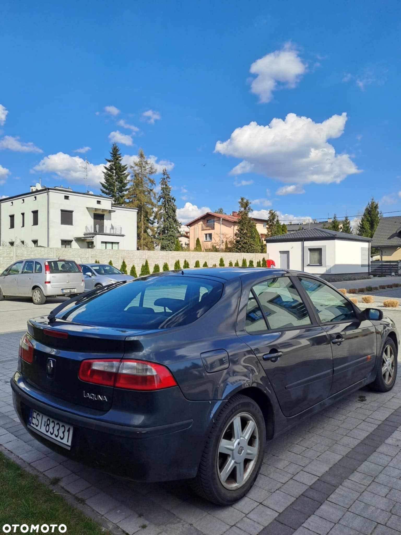 Renault Laguna - 11