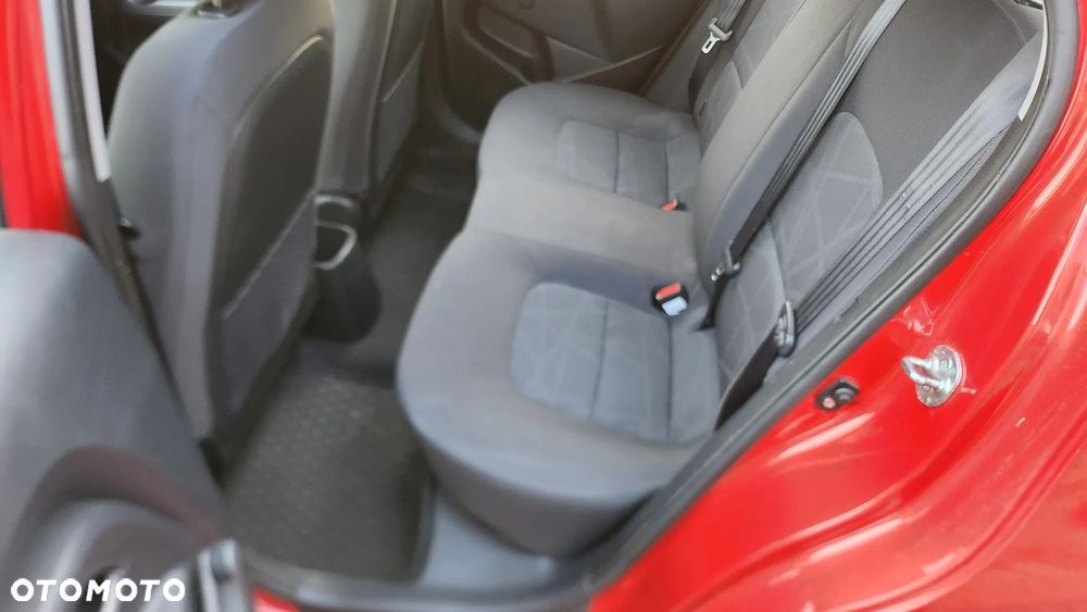 Kia Rio 1.2 L - 7