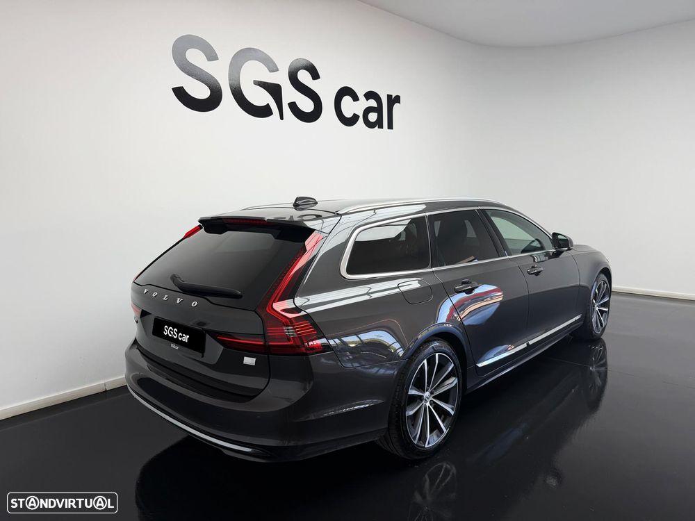 Volvo V90 2.0 T6 PHEV Core AWD - 4