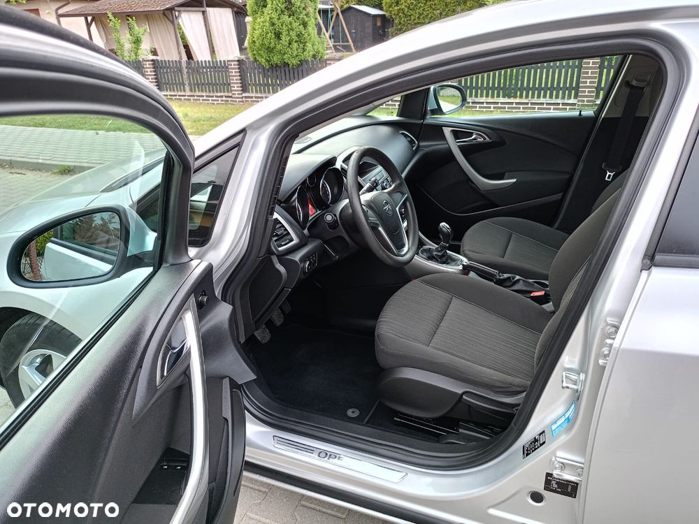Opel Astra - 8
