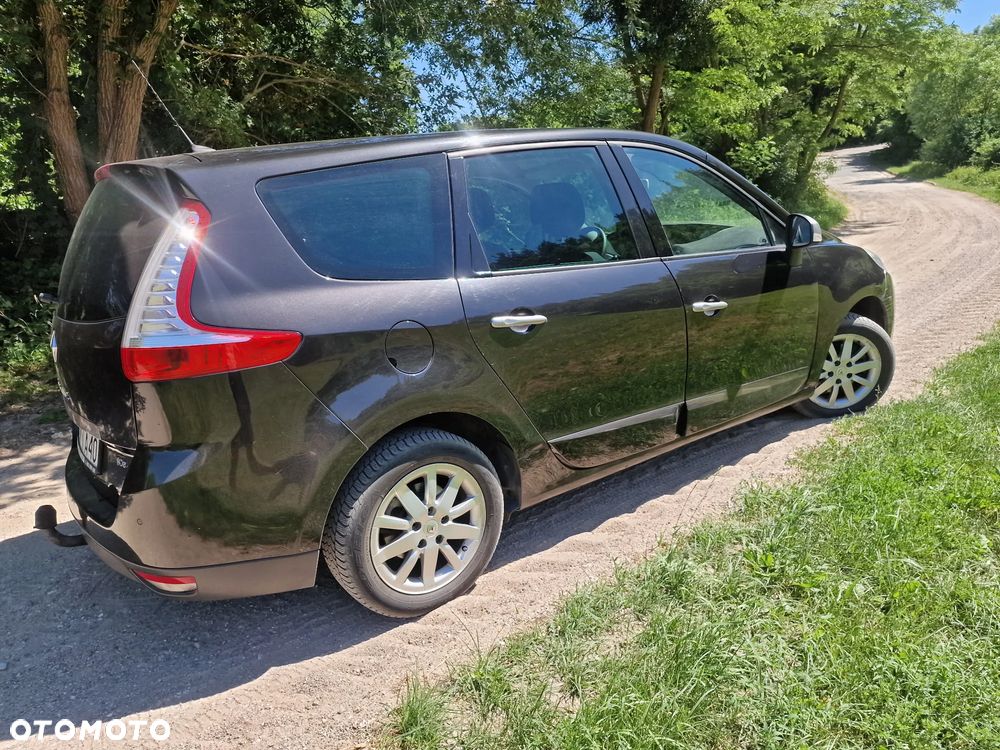 Renault Scenic 1.4 16V TCE Bose Edition - 8