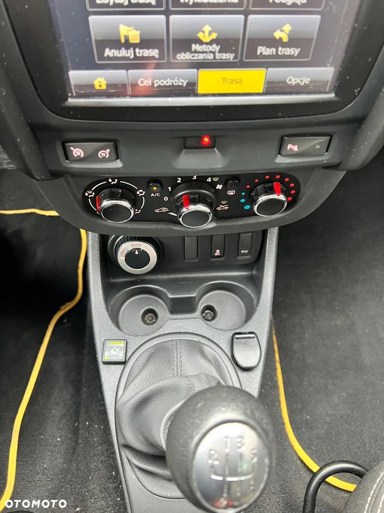 Dacia Duster 1.6 Blackstorm 4x4 - 21