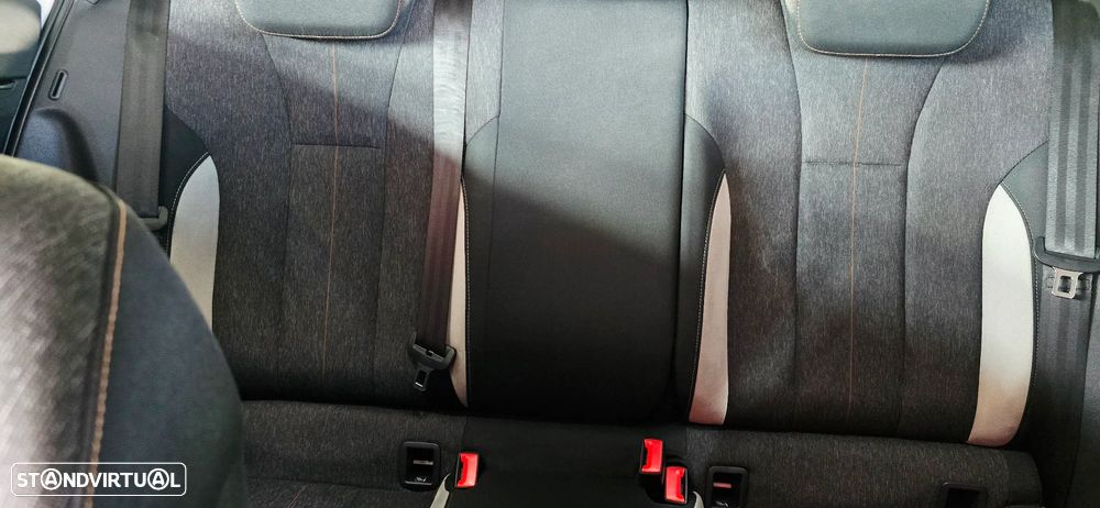 Skoda Kamiq 1.0 TSI Ambition - 12