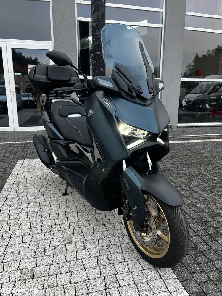 Yamaha X-max - 1