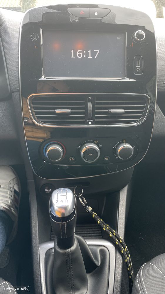 Renault Clio 1.5 dCi Limited - 30