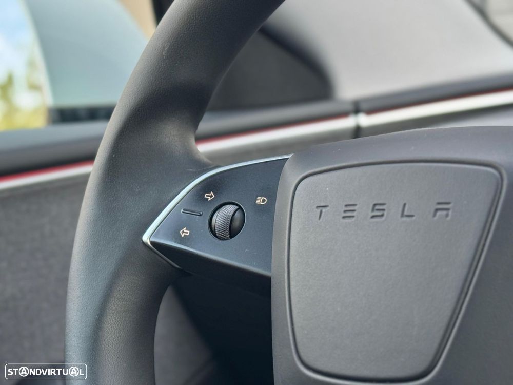 Tesla Model 3 Tração Traseira Premium - 38